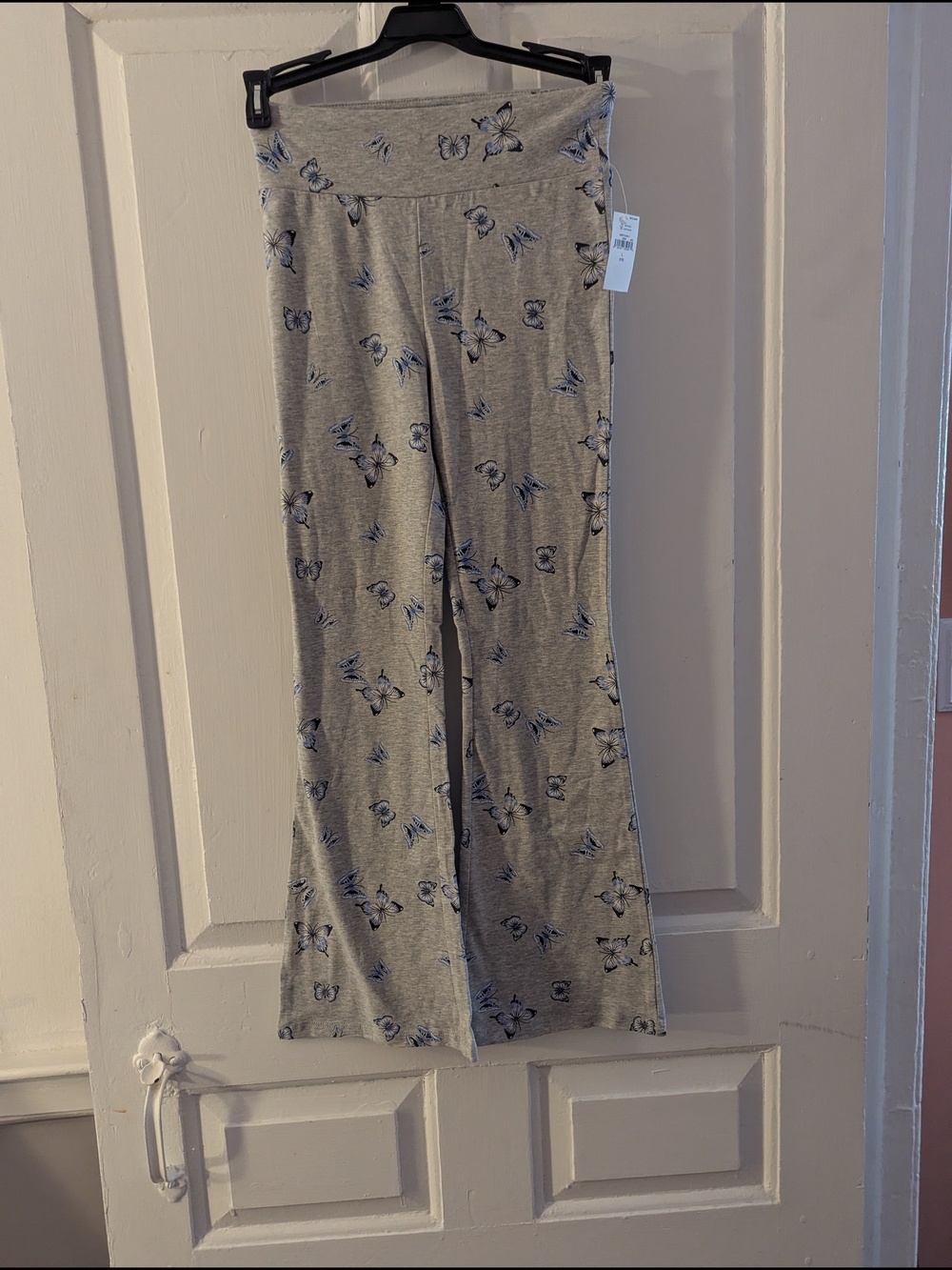 GAP Gray Leggings with Blue Butterfly Print
